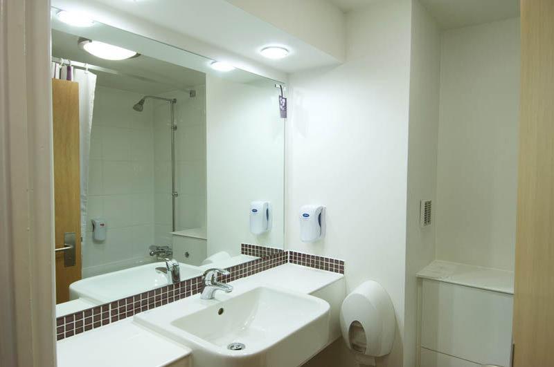 Premier Inn Birmingham South Rubery ภายนอก รูปภาพ